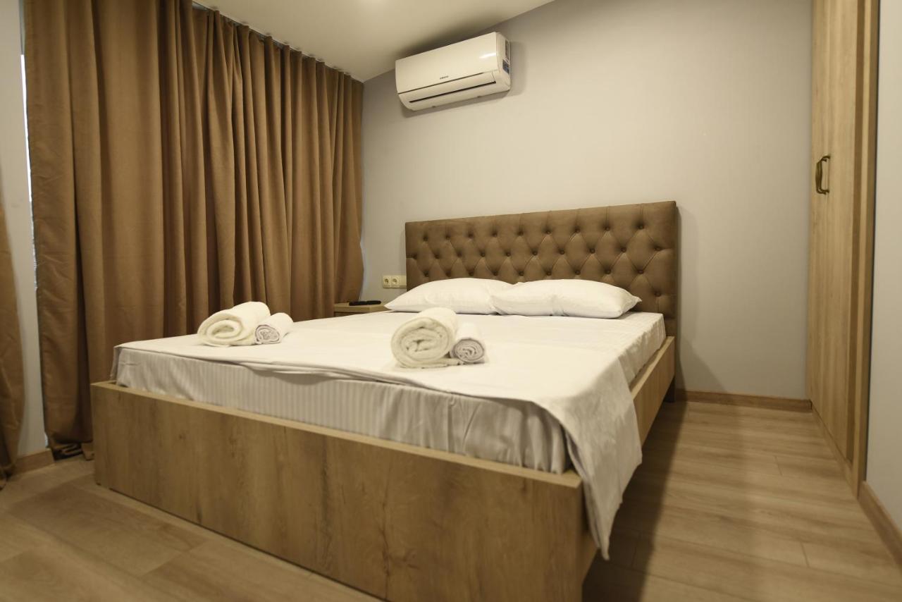 Family Hotel Avlabar Tbilisi Ngoại thất bức ảnh
