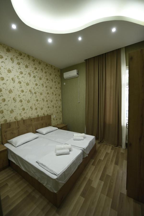 Family Hotel Avlabar Tbilisi Ngoại thất bức ảnh