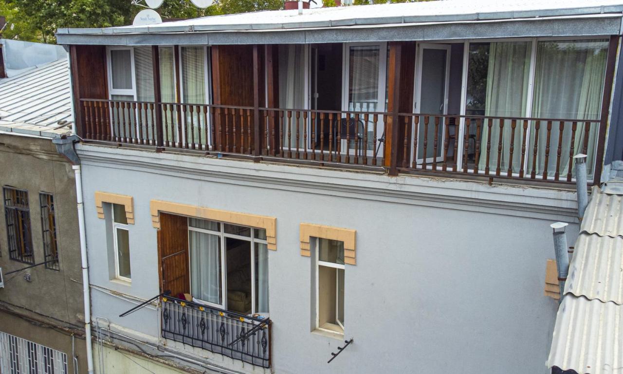 Family Hotel Avlabar Tbilisi Ngoại thất bức ảnh