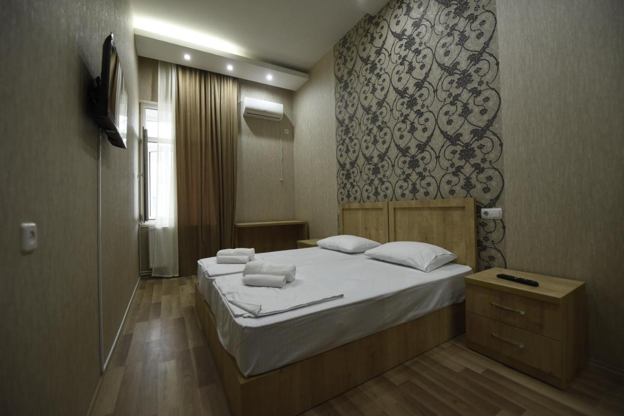 Family Hotel Avlabar Tbilisi Ngoại thất bức ảnh