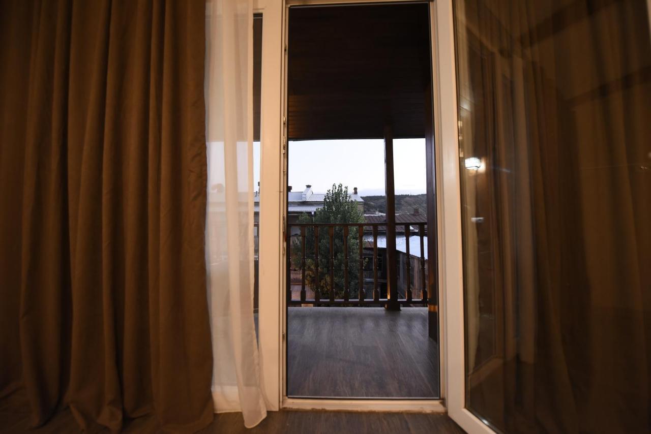 Family Hotel Avlabar Tbilisi Ngoại thất bức ảnh
