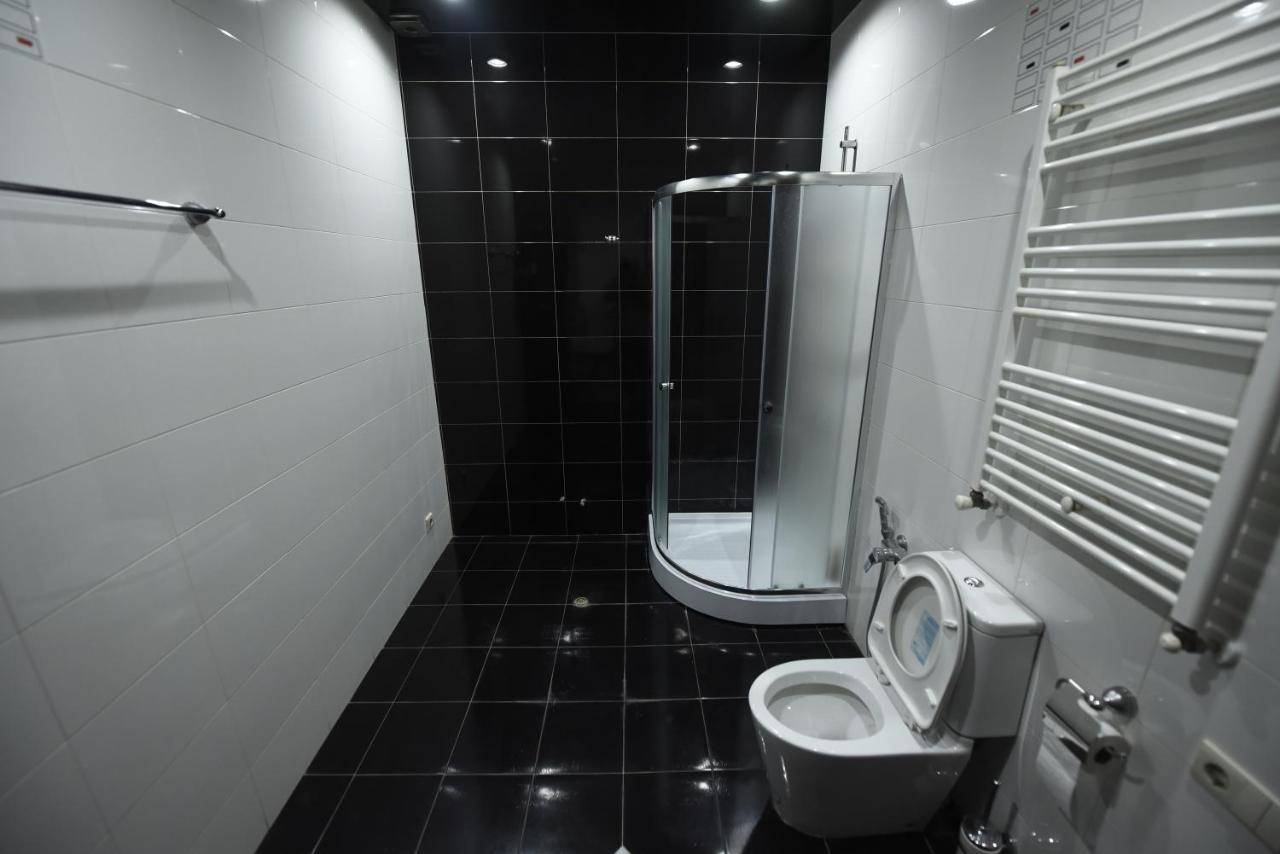 Family Hotel Avlabar Tbilisi Ngoại thất bức ảnh