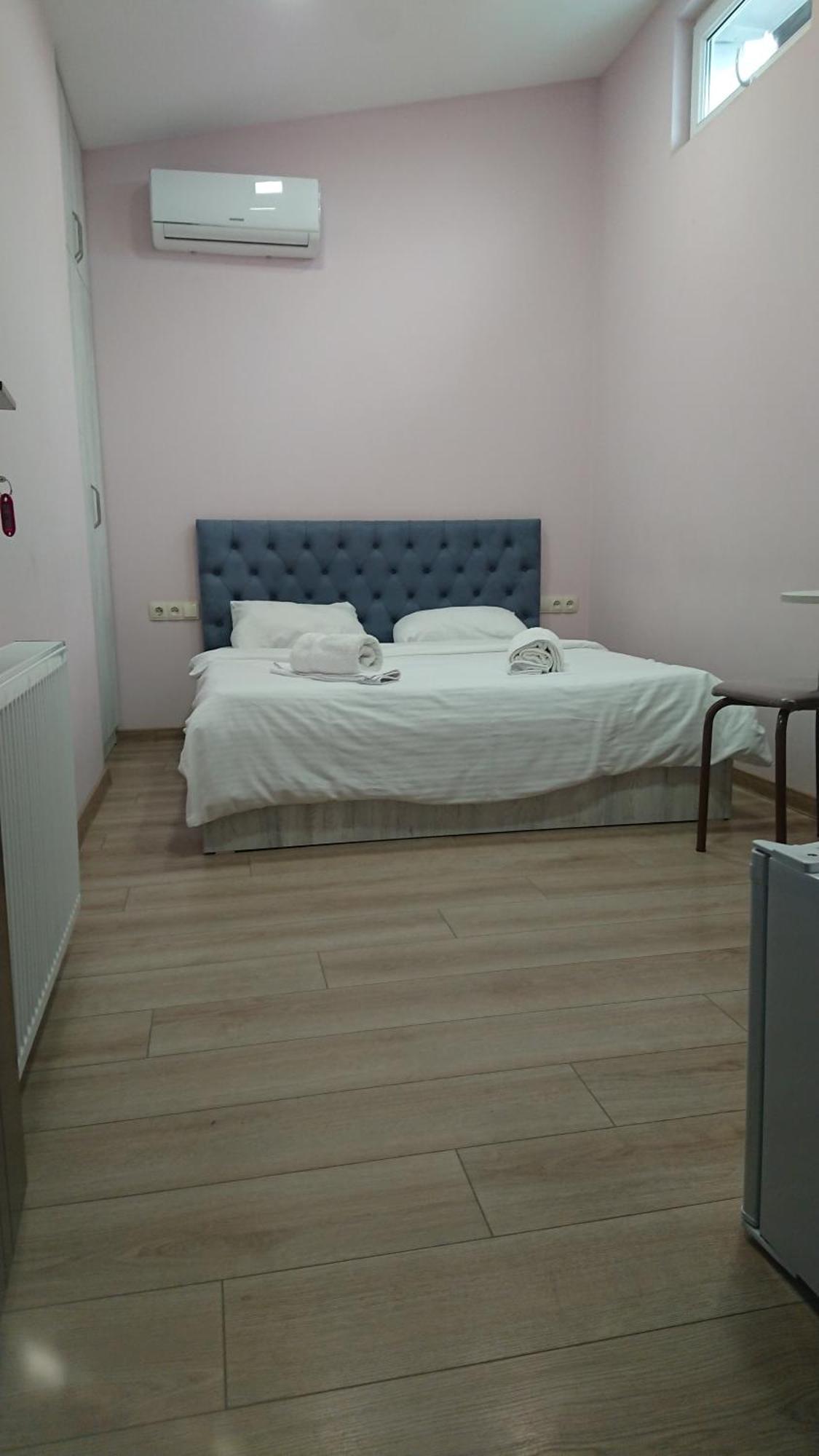 Family Hotel Avlabar Tbilisi Ngoại thất bức ảnh