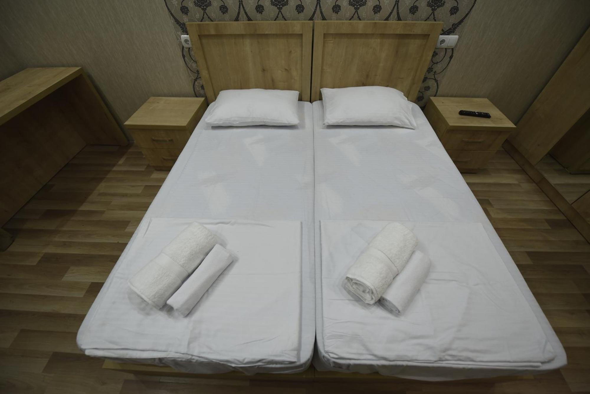 Family Hotel Avlabar Tbilisi Ngoại thất bức ảnh