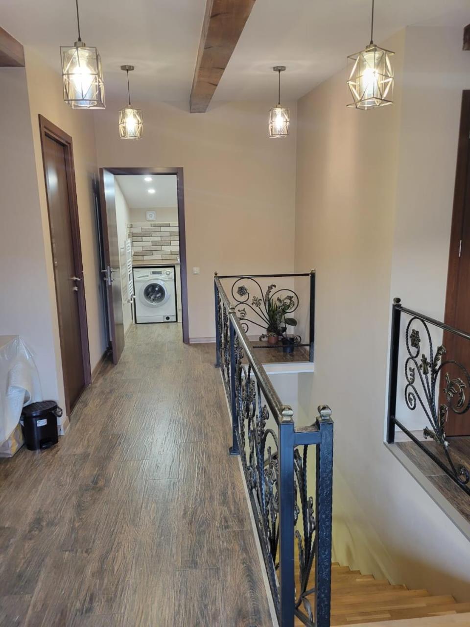 Family Hotel Avlabar Tbilisi Ngoại thất bức ảnh